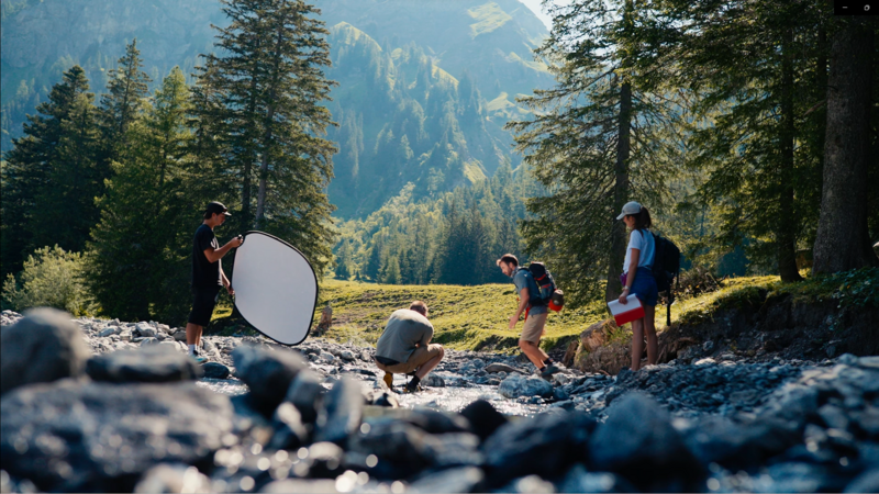 Discover the behind the scenes of our most recent shoot for Weinbrenner